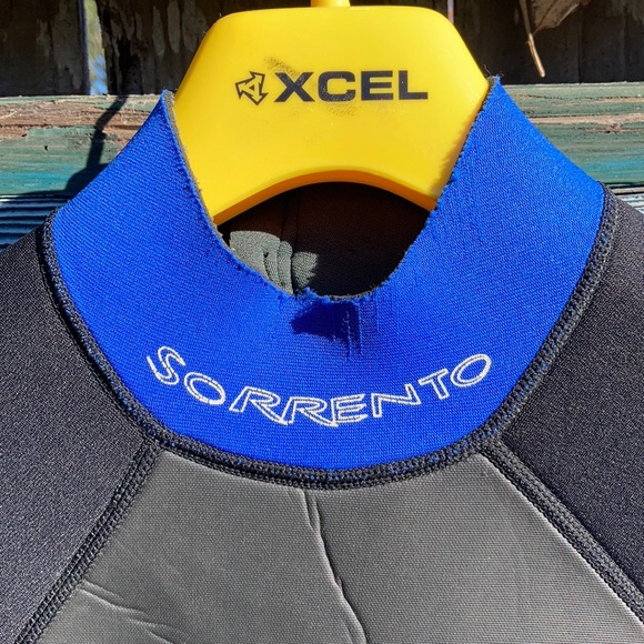 Sorento 3x2mm Shorty Wetsuit Mens medium - Picture 4 of 6